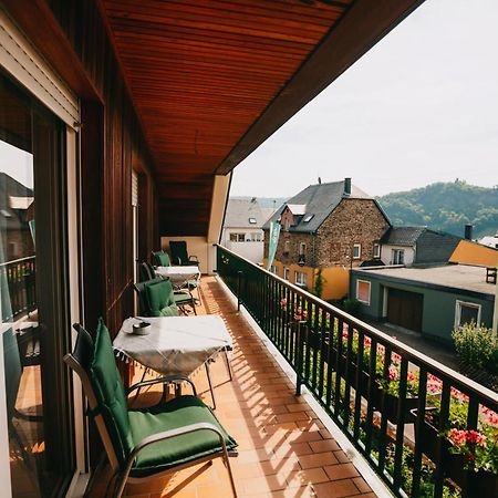 Bio-Weingut Staffelter Hof Guest House Krov Ngoại thất bức ảnh