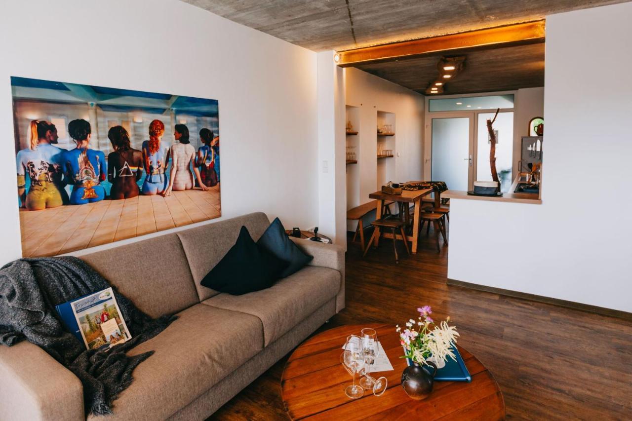 Bio-Weingut Staffelter Hof Guest House Krov Ngoại thất bức ảnh