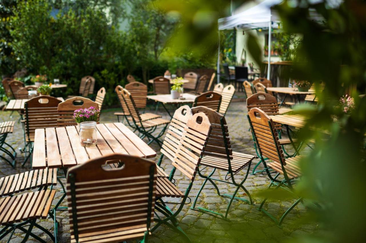 Bio-Weingut Staffelter Hof Guest House Krov Ngoại thất bức ảnh