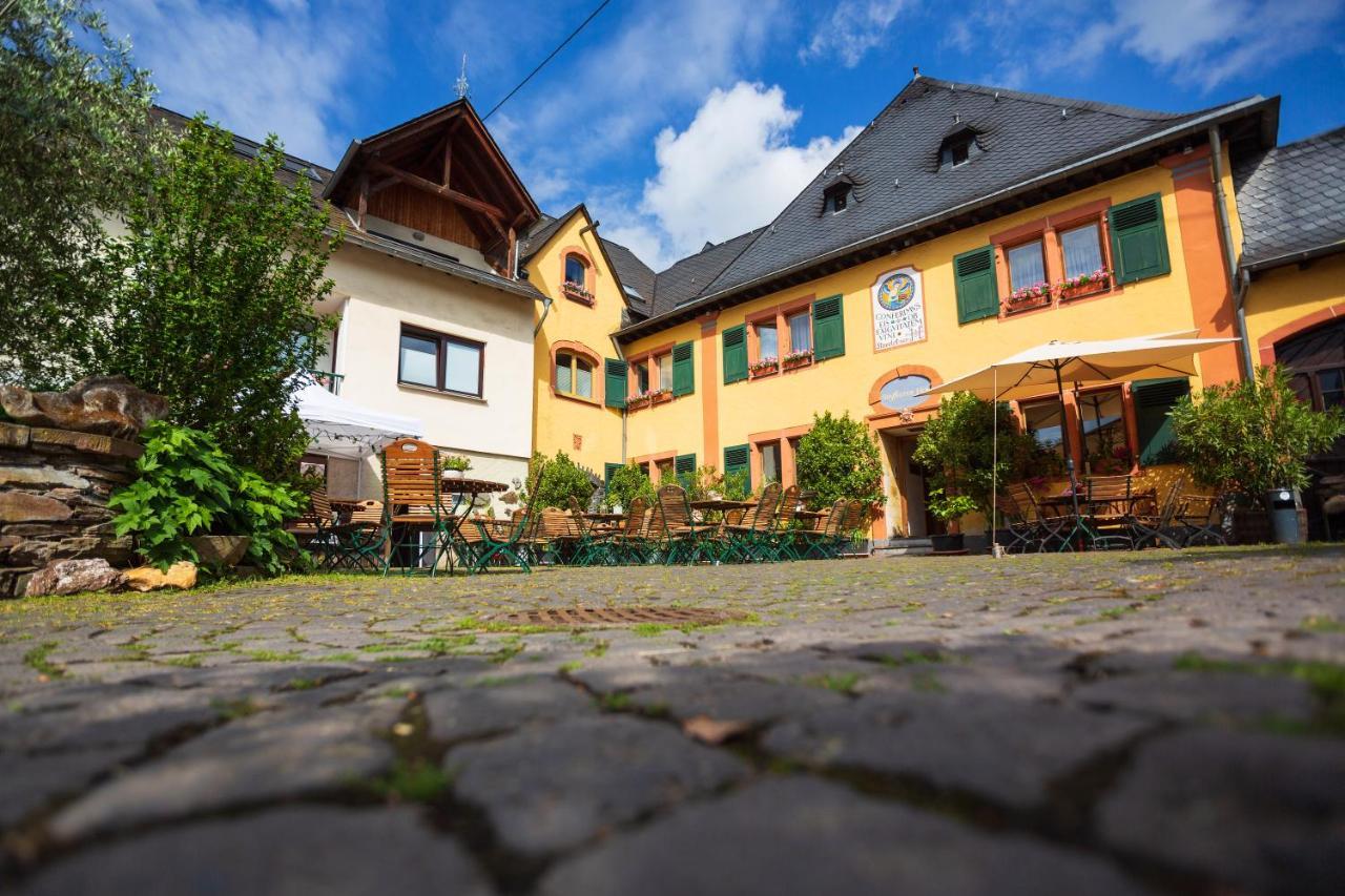 Bio-Weingut Staffelter Hof Guest House Krov Ngoại thất bức ảnh